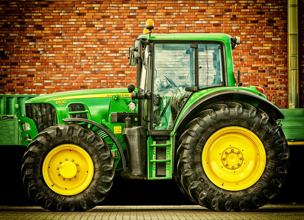 Części do John Deere – jak zapewnić niezawodność maszyn rolniczych